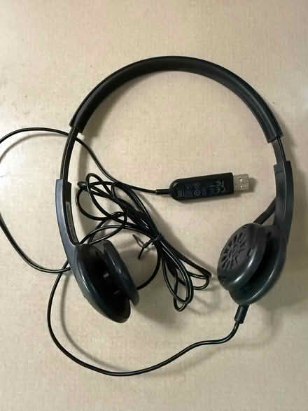 Photo of free Logi headphone with microphone USB (Wappingers-Fishkill) #1