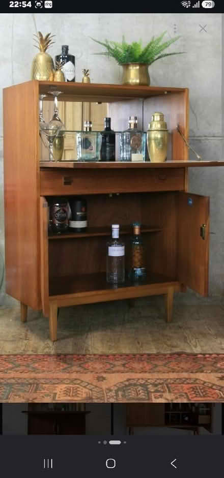 Photo of drinks / ornament cabinet (Stafford ST17) #2