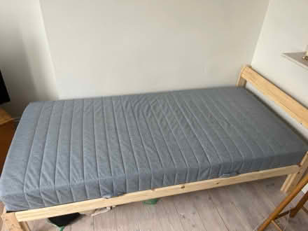 Photo of free Single bed with mattress (Westbourne Park W11) #3