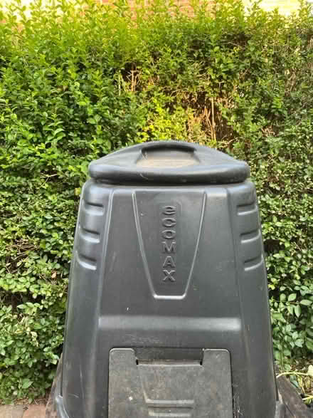 Photo of free Compost bin (Farcet) #1