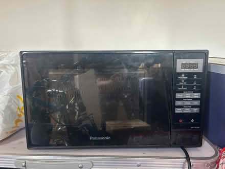 Photo of free Panasonic Microwave (Morley LS27) #1