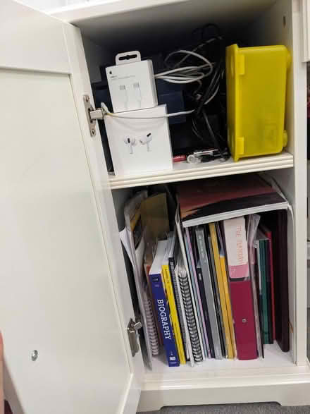Photo of free Large white desk in NW9 (Fryent NW9) #4
