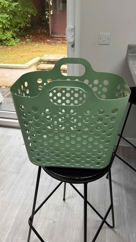 Photo of free laundry basket (Kings Buildings EH9) #1