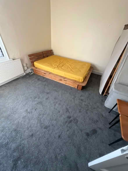 Photo of free Double bed with mattress (Luton LU3) #1
