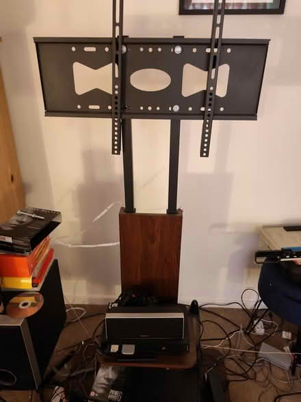 Photo of free tv stand (Appleby CA16) #1