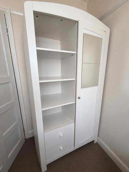 Photo of free Small wardrobe (Isleworth, TW7) #1