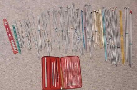 Photo of free Knitting needles & crochet hooks (Bussage GL6) #1