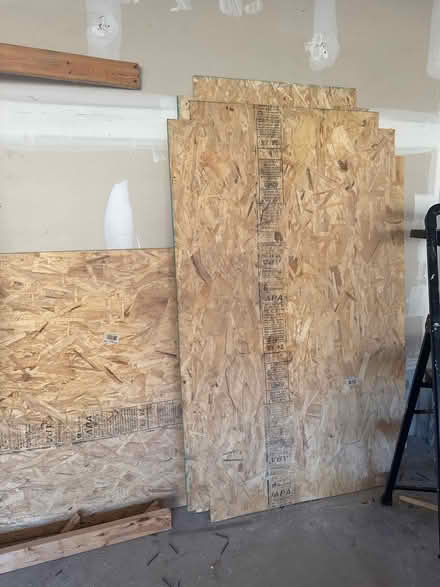 Photo of free 2x4s, chip board (Markham) #2