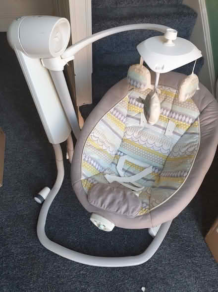 Photo of free Lovely baby swing in good working order (Balby DN4) #2
