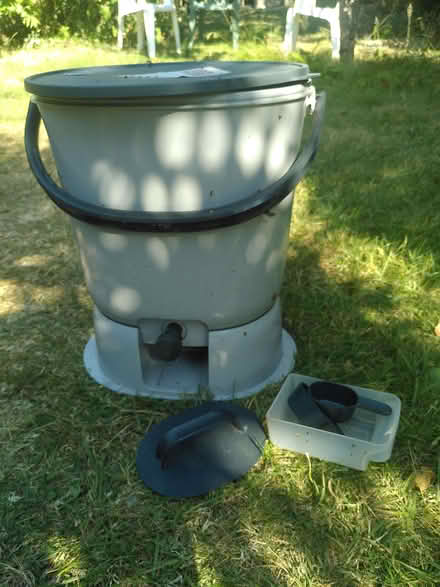 Photo of free bokashi bins (Trefonen SY10) #1