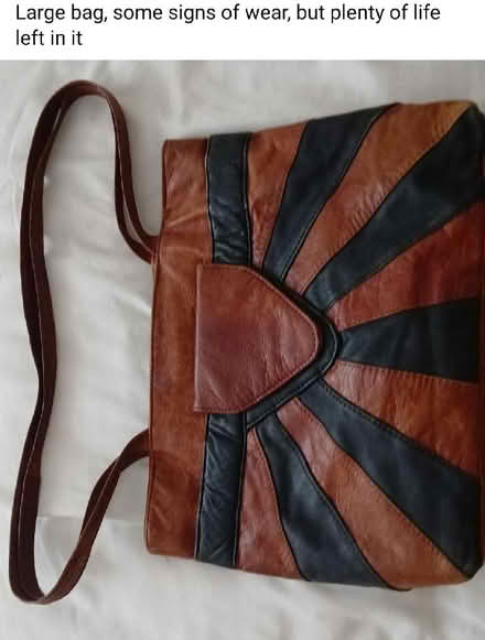 Photo of free Shoulder bag (Sheddingdean RH15) #1