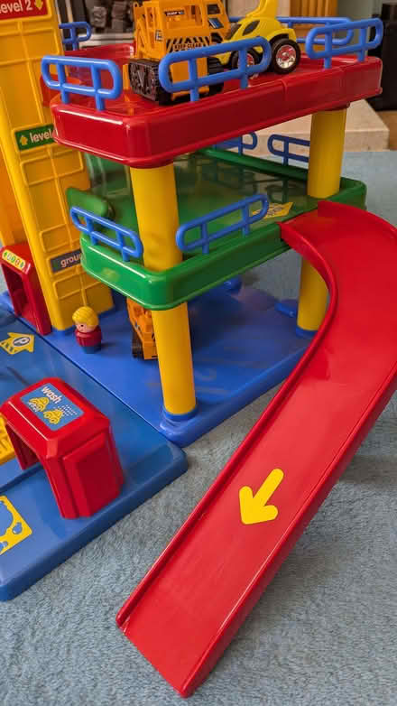 Photo of free ELC Toddler Parking Garage (Bromsgrove B61) #2