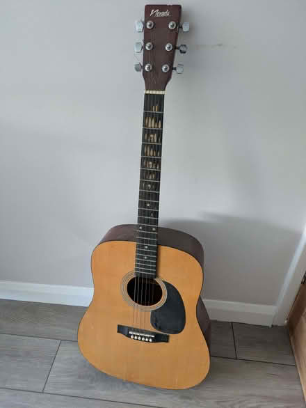 Photo of free Guitar (Spondon DE21) #1