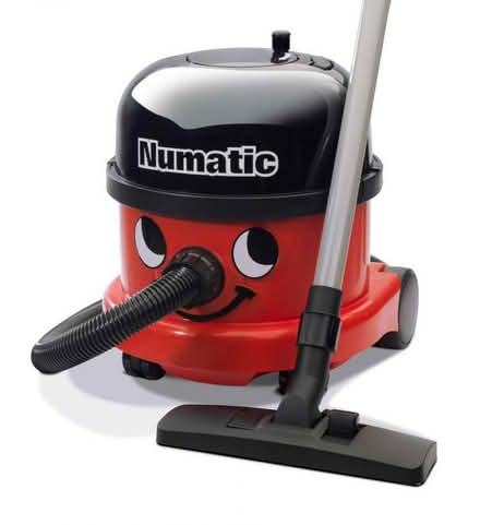Photo of Henry Hoover (Bromham Road MK40) #1