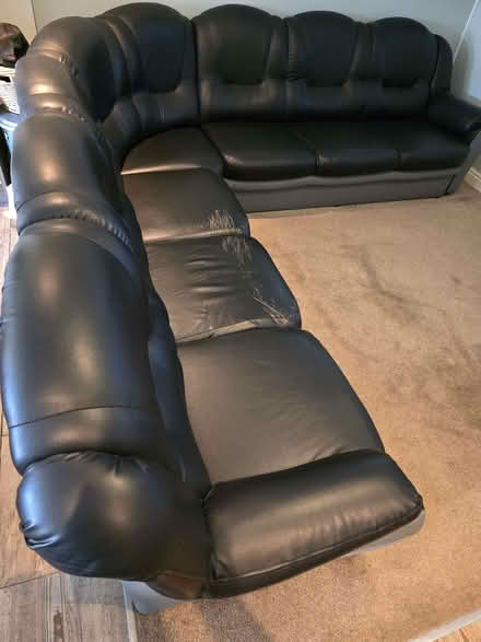 Photo of free 7 seater L shape corner sofa (Springfield B11) #3