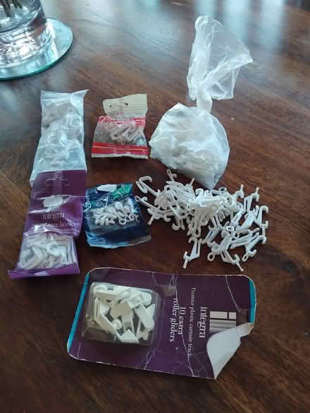 Photo of free Selection of curtain hooks (Leigh on Sea) #1