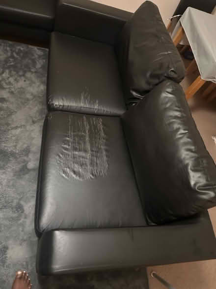 Photo of free 2 seated leather sofa (Cumnor OX2) #3