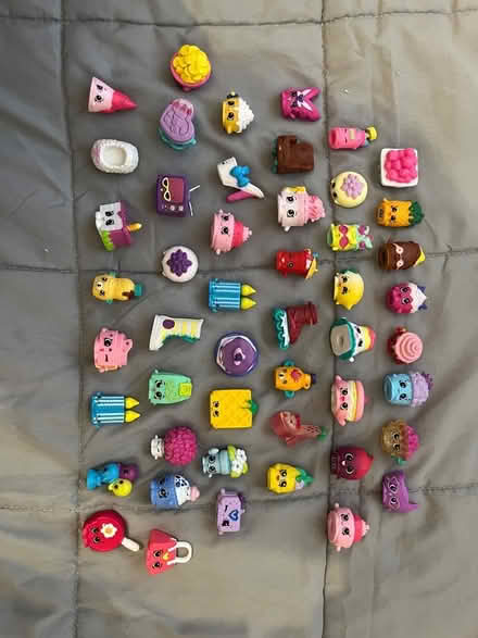 Photo of any unwanted shopkins figures/toys! (Greenbank CW8) #1