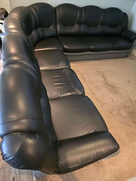 Photo of free 7 seater L shape corner sofa (Springfield B11) #2