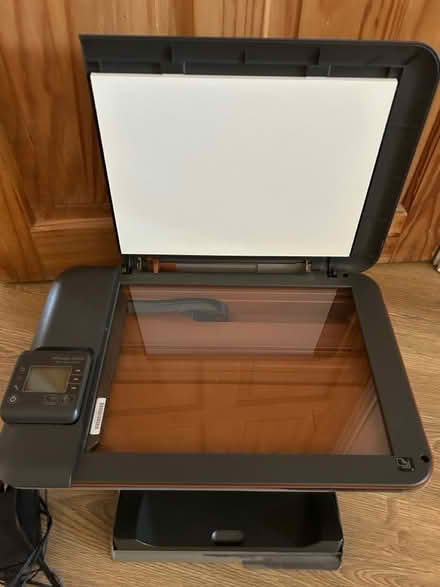 Photo of free HP 3050A black deskjet printer (Cheshunt EN7) #3