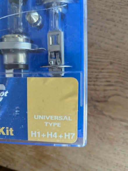 Photo of free Spare bulb kit (Sheffield S12) #2