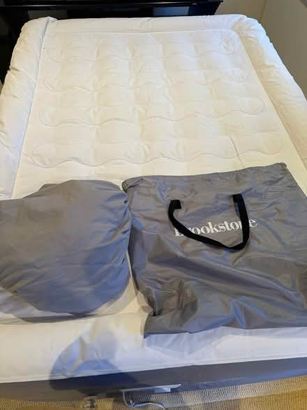 Photo of free Brookstone Queen Inflatable Bed (Kentfield) #2