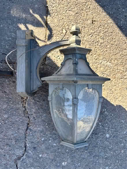 Photo of free Exterior entry light (Bartlett near Laurel, Oakland) #1