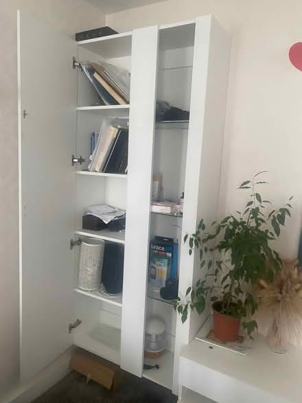 Photo of free TV unit with side cabinet (Woodford IG8) #3