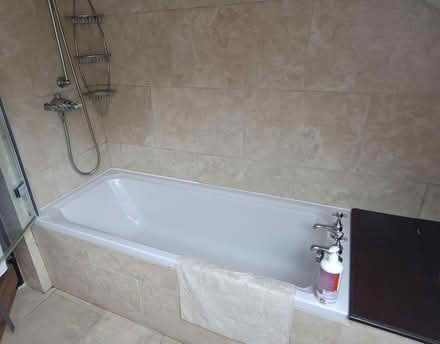 Photo of free White bath and accessories (Butley Town) #2