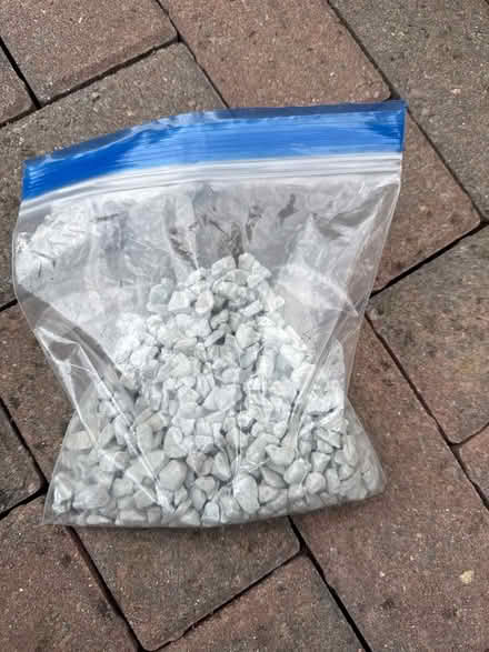 Photo of free Aquarium/fish bowl aquatic gravel (Tinshill LS16) #1