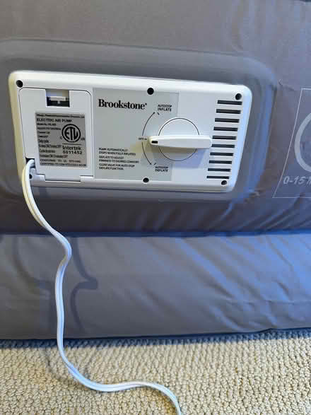 Photo of free Brookstone Queen Inflatable Bed (Kentfield) #3