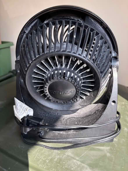 Photo of free Compact fan works fine (Langhorne, PA) #3