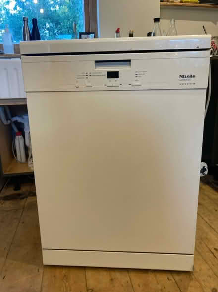 Photo of free Miele Dishwasher (Plumpton near Lewes BN7) #1