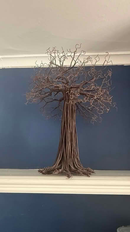Photo of free Decorative wire tree (Greenwich SE10) #1