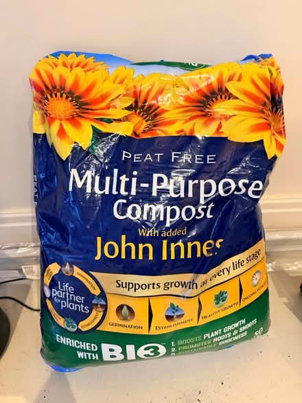 Photo of free Multi-purpose compost / soil (Se12) #1
