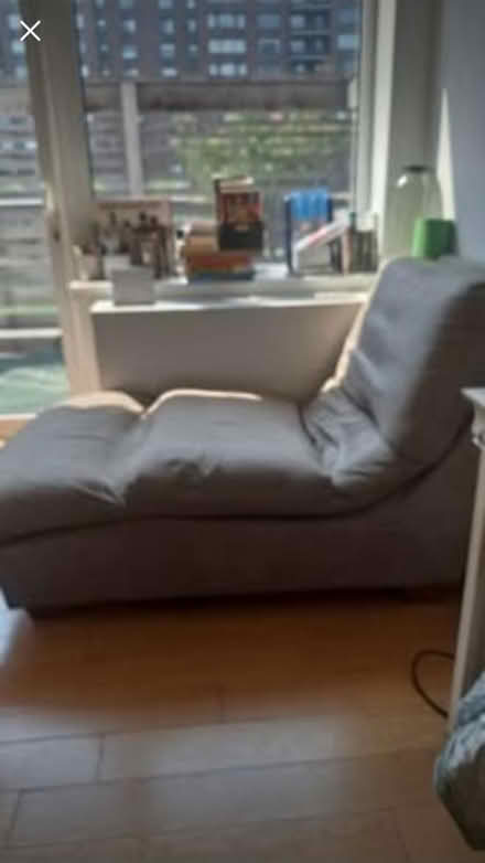 Photo of free Lounge chair (Upper west side) #2