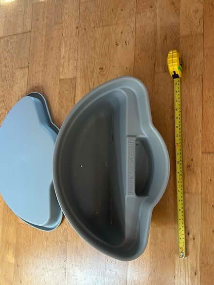 Photo of free zimmer frame caddy (Northcourt OX14) #3