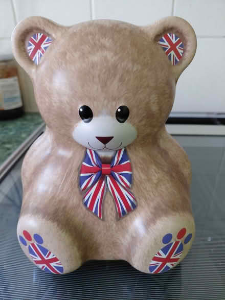 Photo of free Teddy bear tin (Stroud GL5) #1