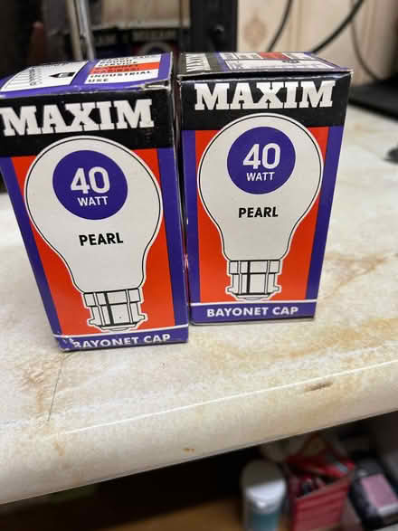 Photo of free 2 x 40w pearl light bulbs (bayonet fitting) (Monks Hill CR2) #1
