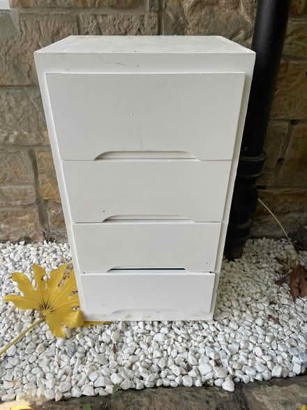 Photo of free Chest of drawers (The Grange EH9) #1