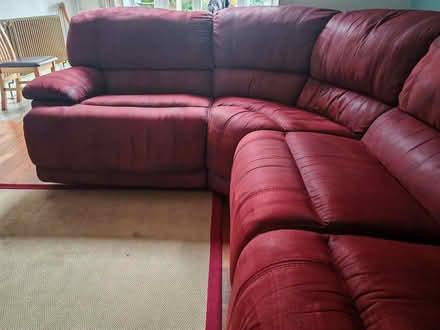 Photo of free lh recliner corner sofa (Faringdon SN7) #2