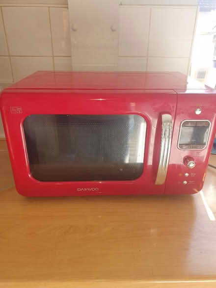 Photo of free microwave (S2 wybourn) #1