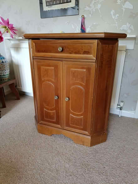 Photo of free Small cabinet (Bramhall SK7) #1