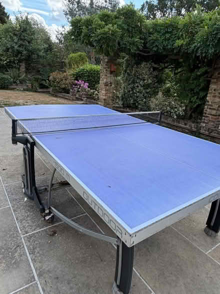 Photo of free Outdoor table tennis table (Rickmansworth / Croxley WD3) #4