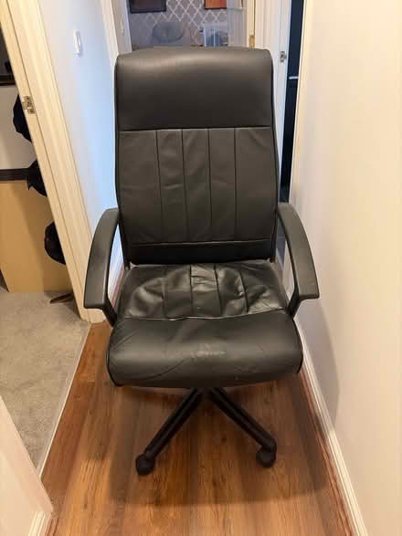 Photo of free Office chair (stevenage SG1) #1