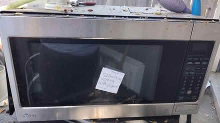 Photo of free Non-working microwave (Cupertino near the post office) #1