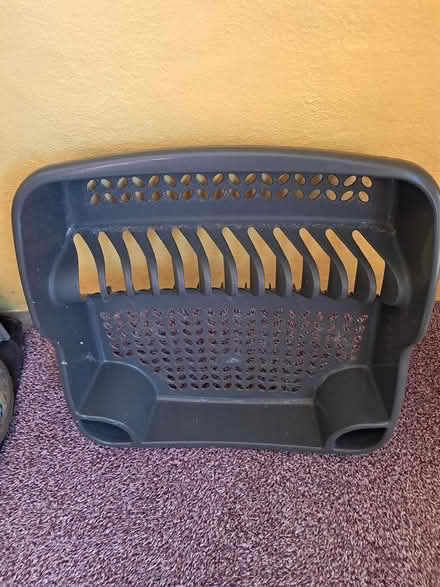 Photo of free Dish drainer (Upton CH2) #1