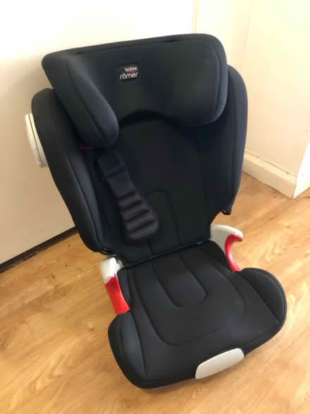 Photo of free Car seat (Shoreham Beach. BN43) #2