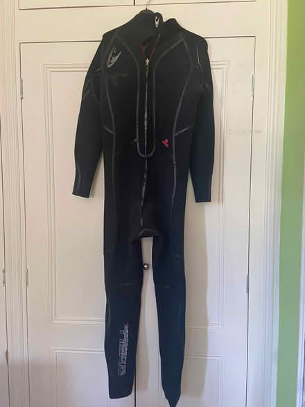 Photo of free O’Neill medium men’s wetsuit (Preston Park area BN1) #2