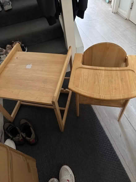 Photo of free Toddler table and chair (Edgware) #2